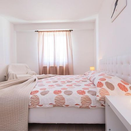 Apartmani Xenia & Desiderio Buzet Kültér fotó