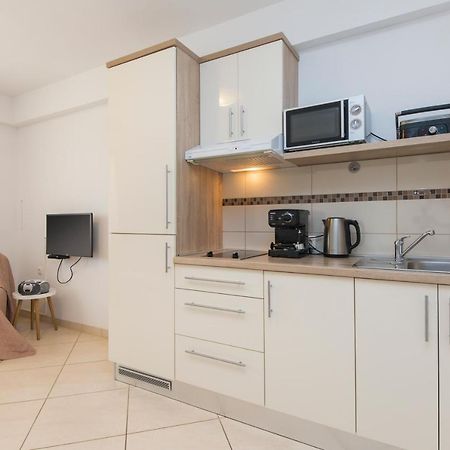 Apartmani Xenia & Desiderio Buzet Kültér fotó