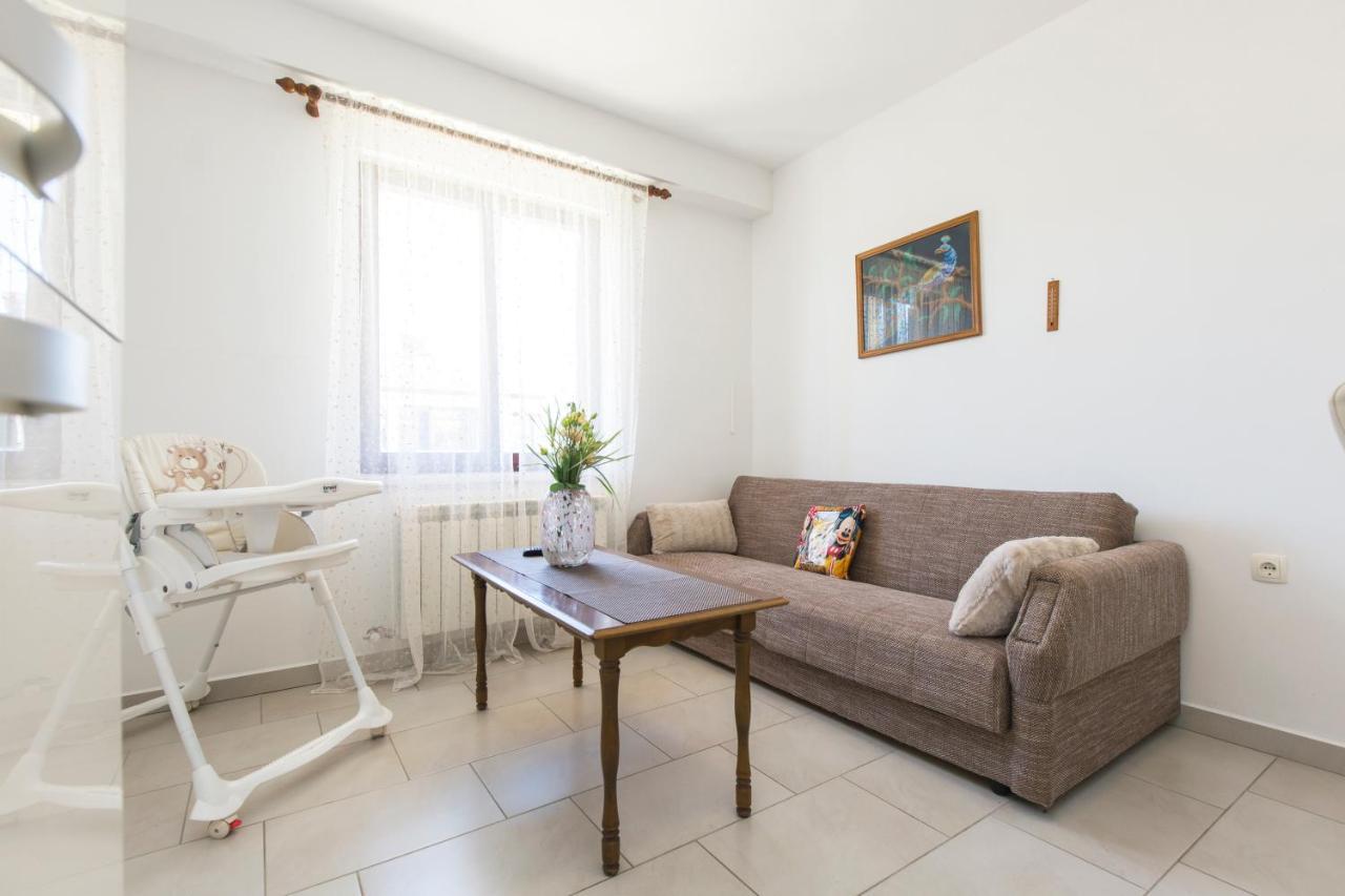 Apartmani Xenia & Desiderio Buzet Kültér fotó