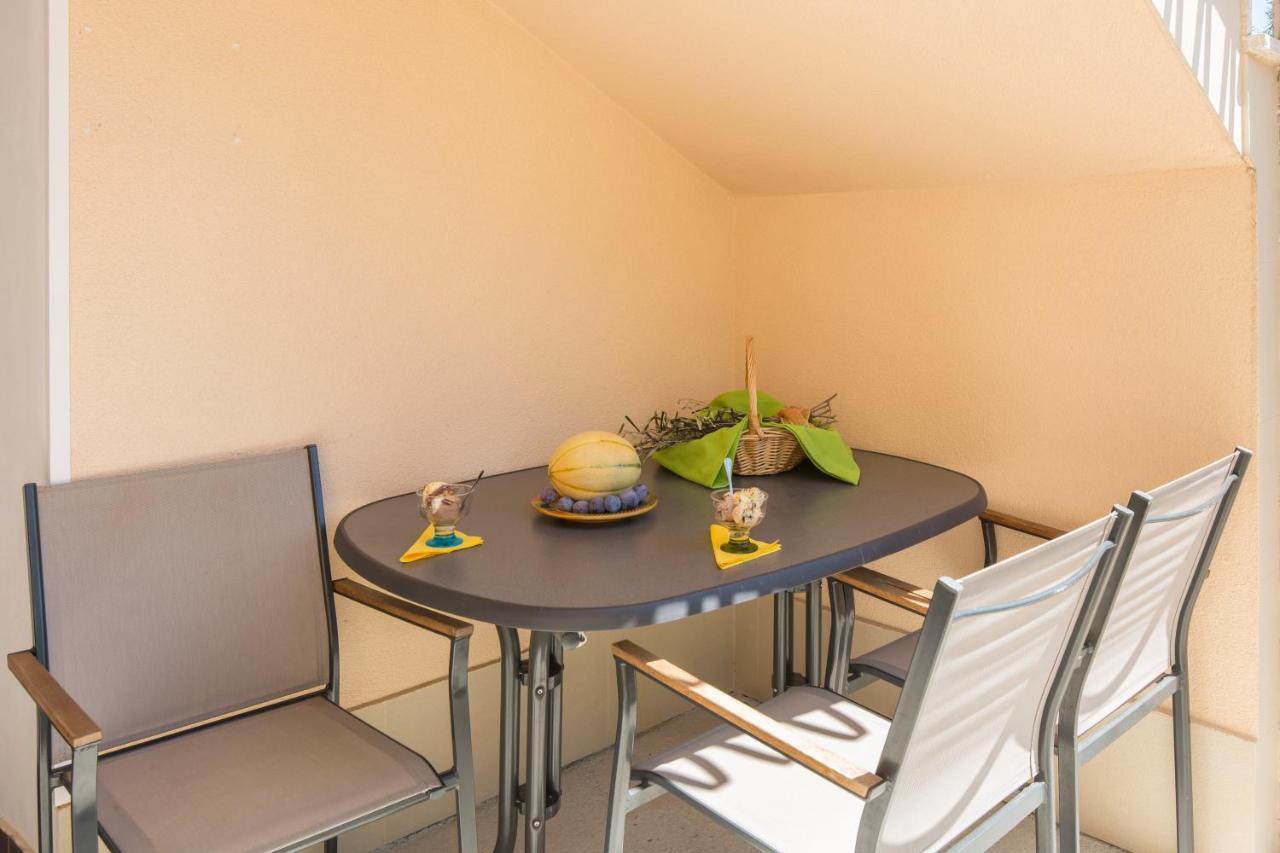 Apartmani Xenia & Desiderio Buzet Kültér fotó