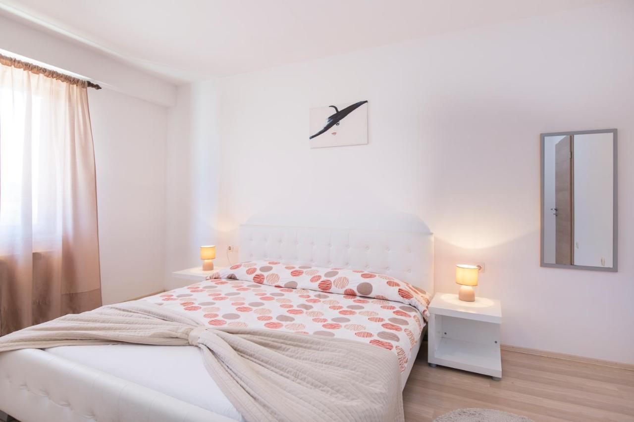 Apartmani Xenia & Desiderio Buzet Kültér fotó
