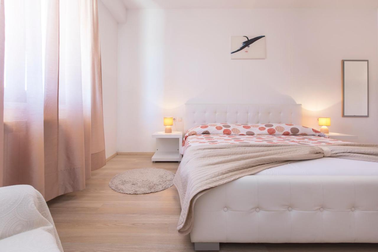 Apartmani Xenia & Desiderio Buzet Kültér fotó